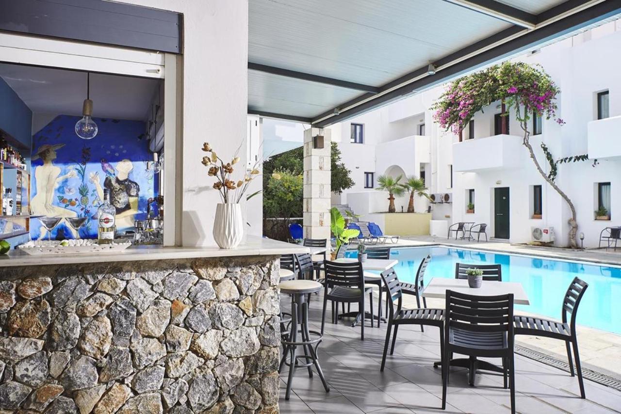 Eva Suites & Apartments Agia Marina Eksteriør billede