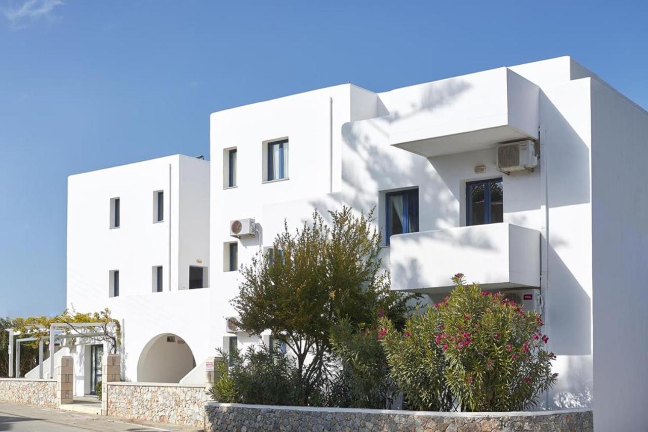 Eva Suites & Apartments Agia Marina Eksteriør billede