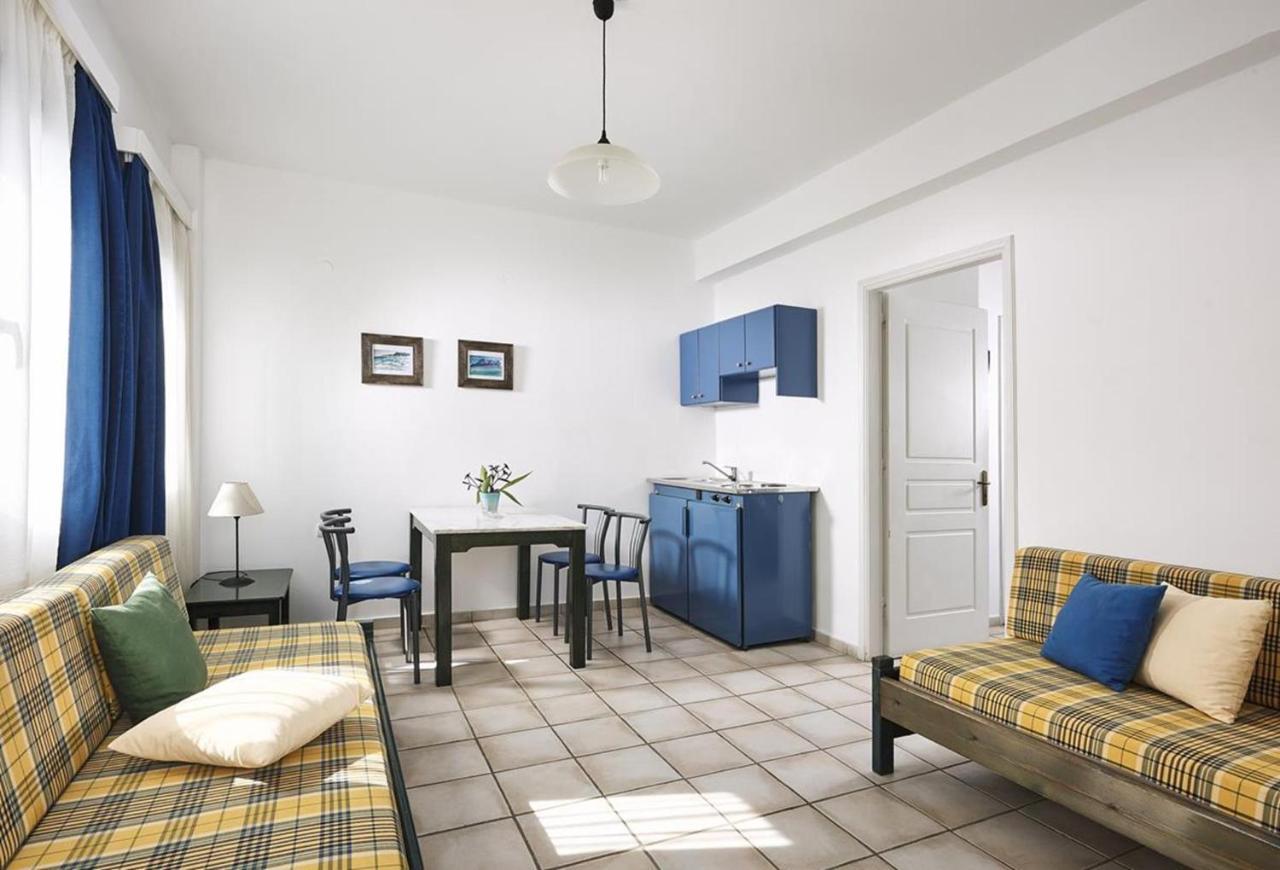 Eva Suites & Apartments Agia Marina Eksteriør billede