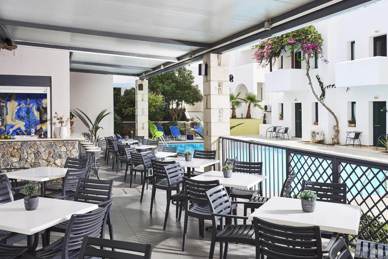 Eva Suites & Apartments Agia Marina Eksteriør billede